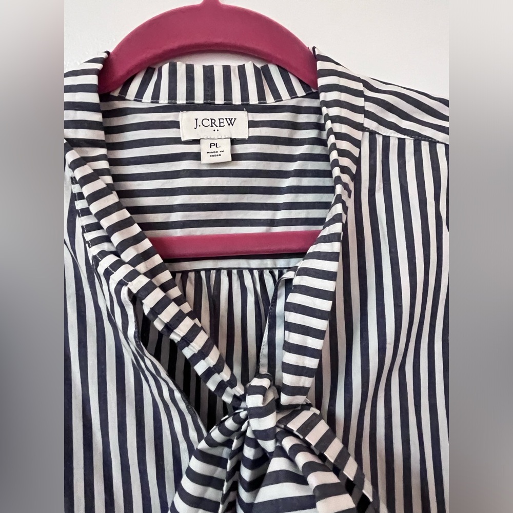 EUC J Crew Blouse Bow Stripe PL - Picture 4 of 14